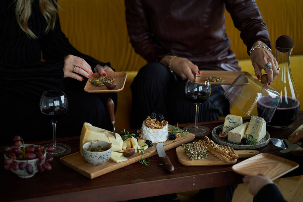 5018332_5017893_5018331_5018325_5018340