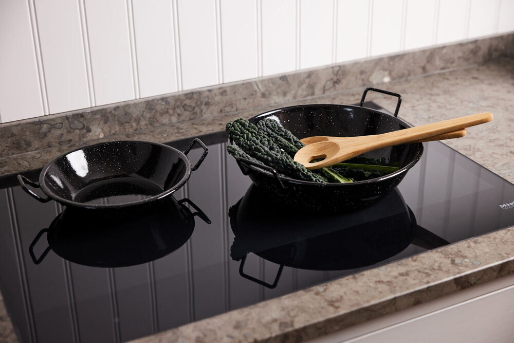 5018415_5018416_5018145_2