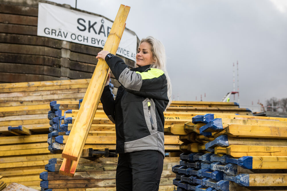 642521_644420_p71_2017