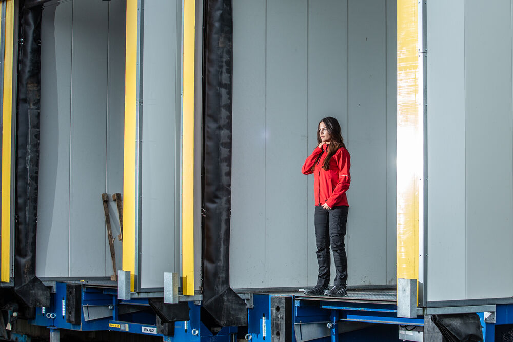 643413_643412_642553