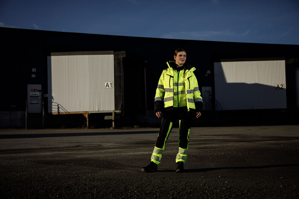 646449_646543_646111