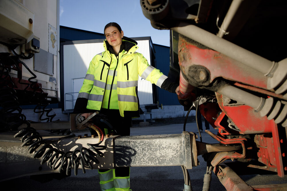 646449_646543_646111_1