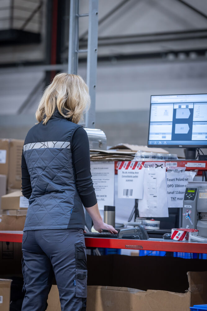 647511_647512_647701_2