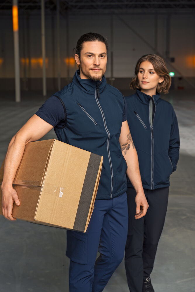 65120371_65750271_65231870_65231970_Jobman_IMG25