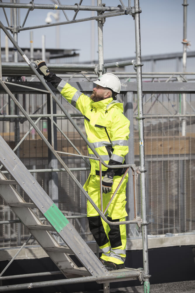 65128362_Shelljacket-HiVis_65237762_Craftman-Trousers-HiVis_no7105