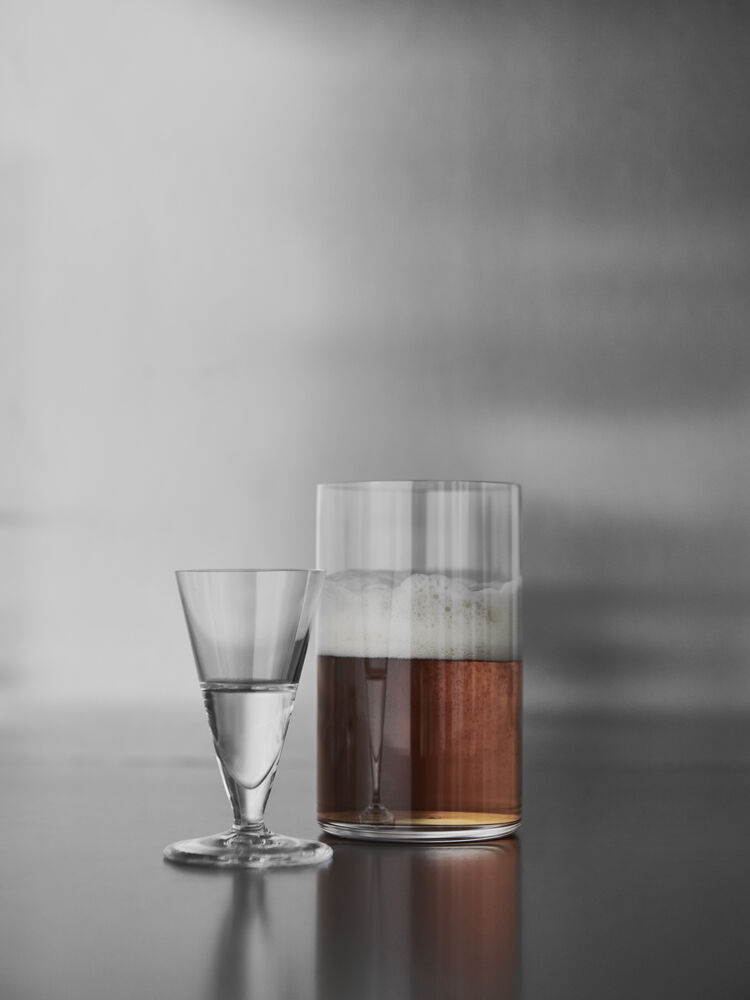 6540805_6540810_Geometry_Snaps_Beer_2pack_Orrefors_Claesson_Koivisto_Rune_ENV_3x4